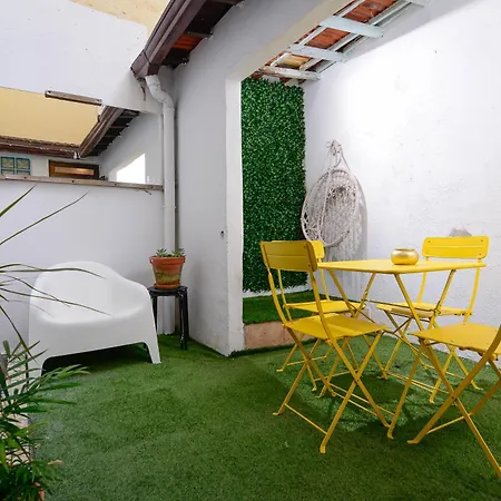 Live Hostal