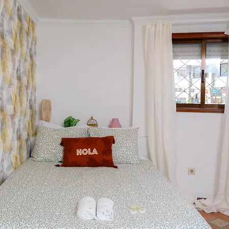 Live Hostel Porto